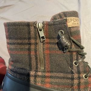 Sperry plaid side zip duck boots